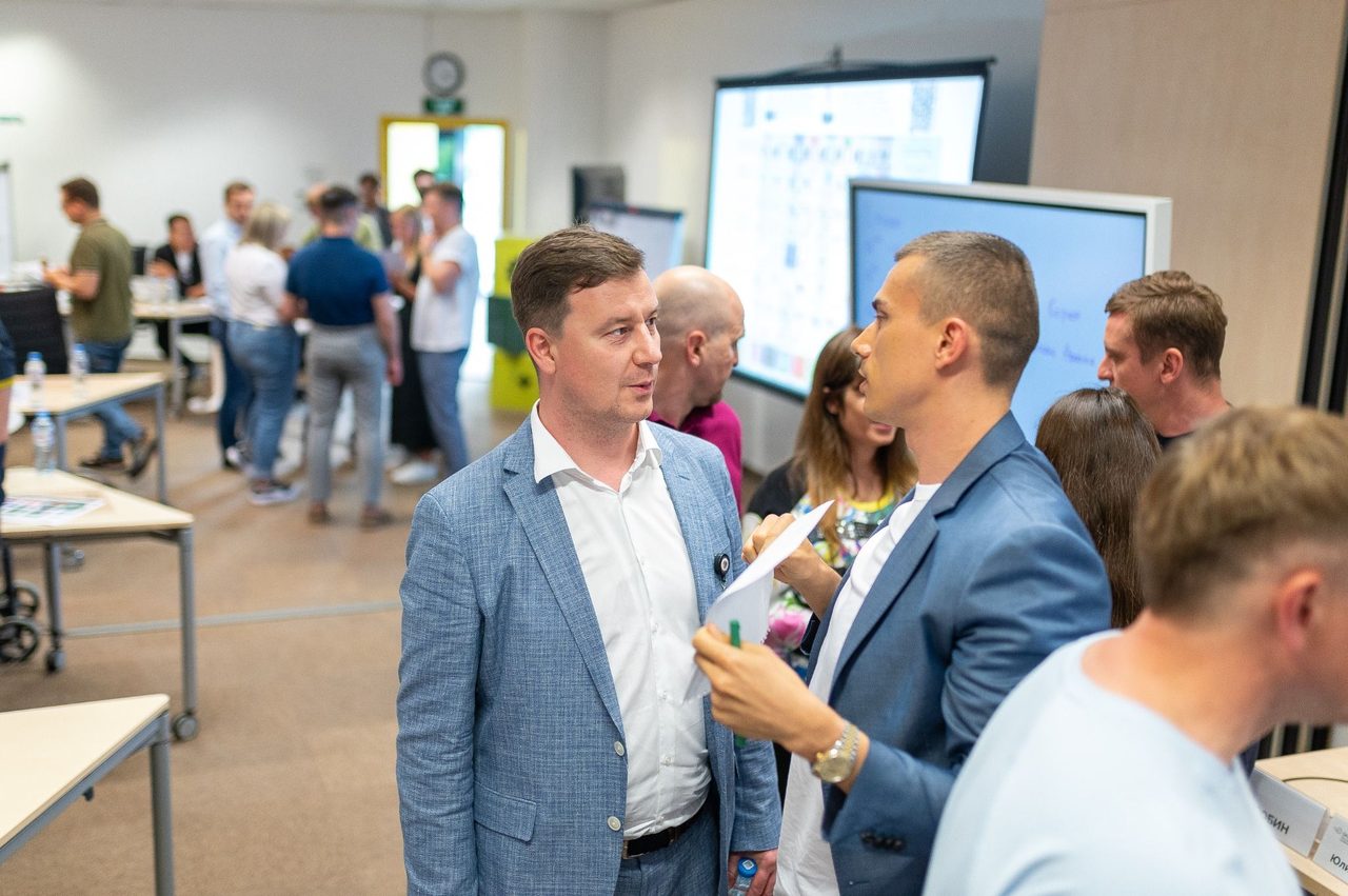 Предприниматели школы #БольшеСвободы на рабочей сессии